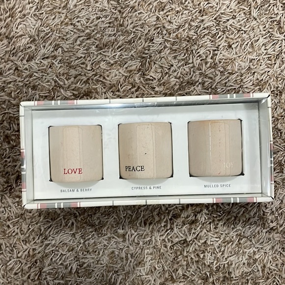 NEW Hearth & Hand w/ Magnolia 3pk Raw Ceramic Love/Peace/Joy Sentiments Candles - Picture 4 of 8